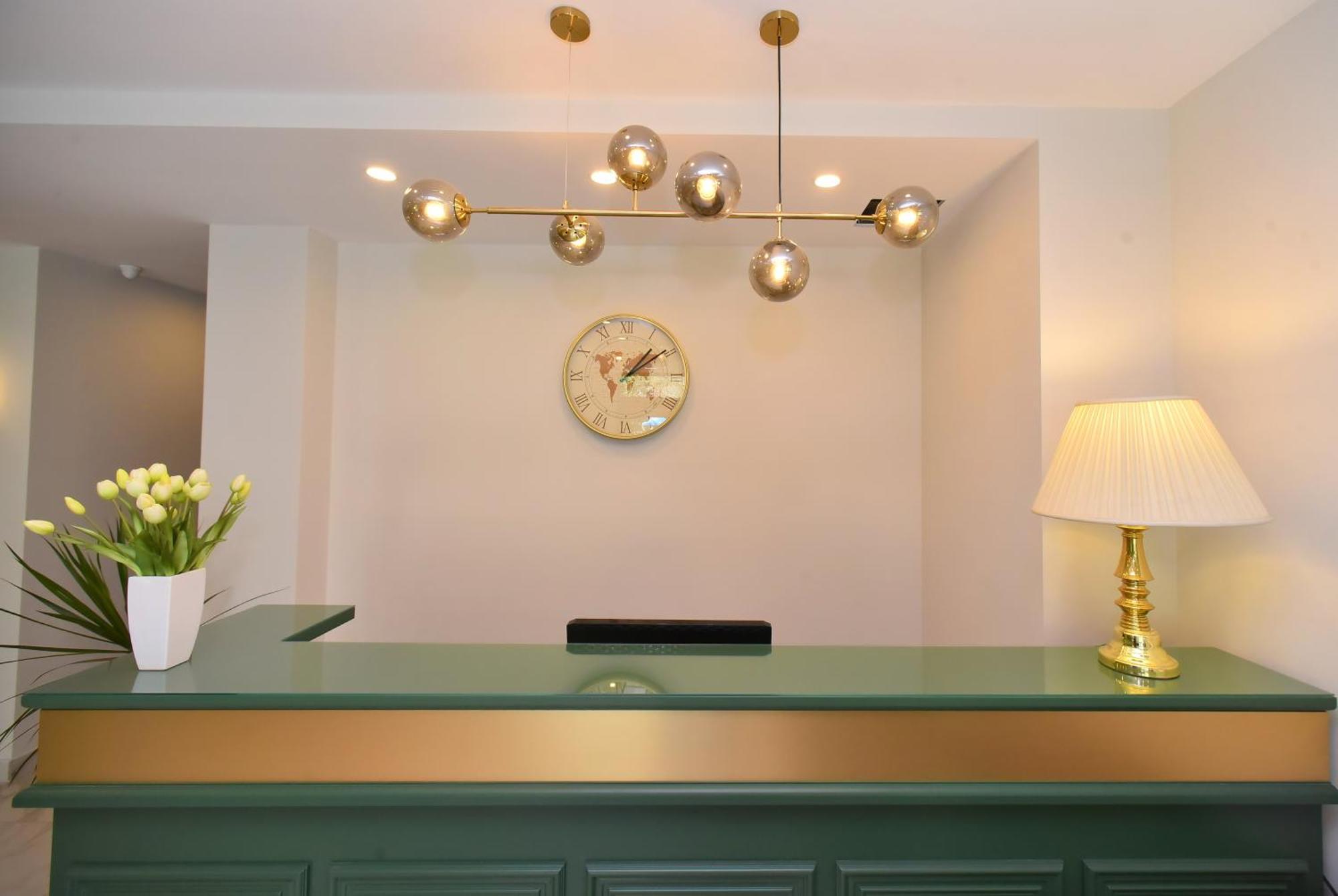 Hotel Avenue 30 Yerevan Bagian luar foto