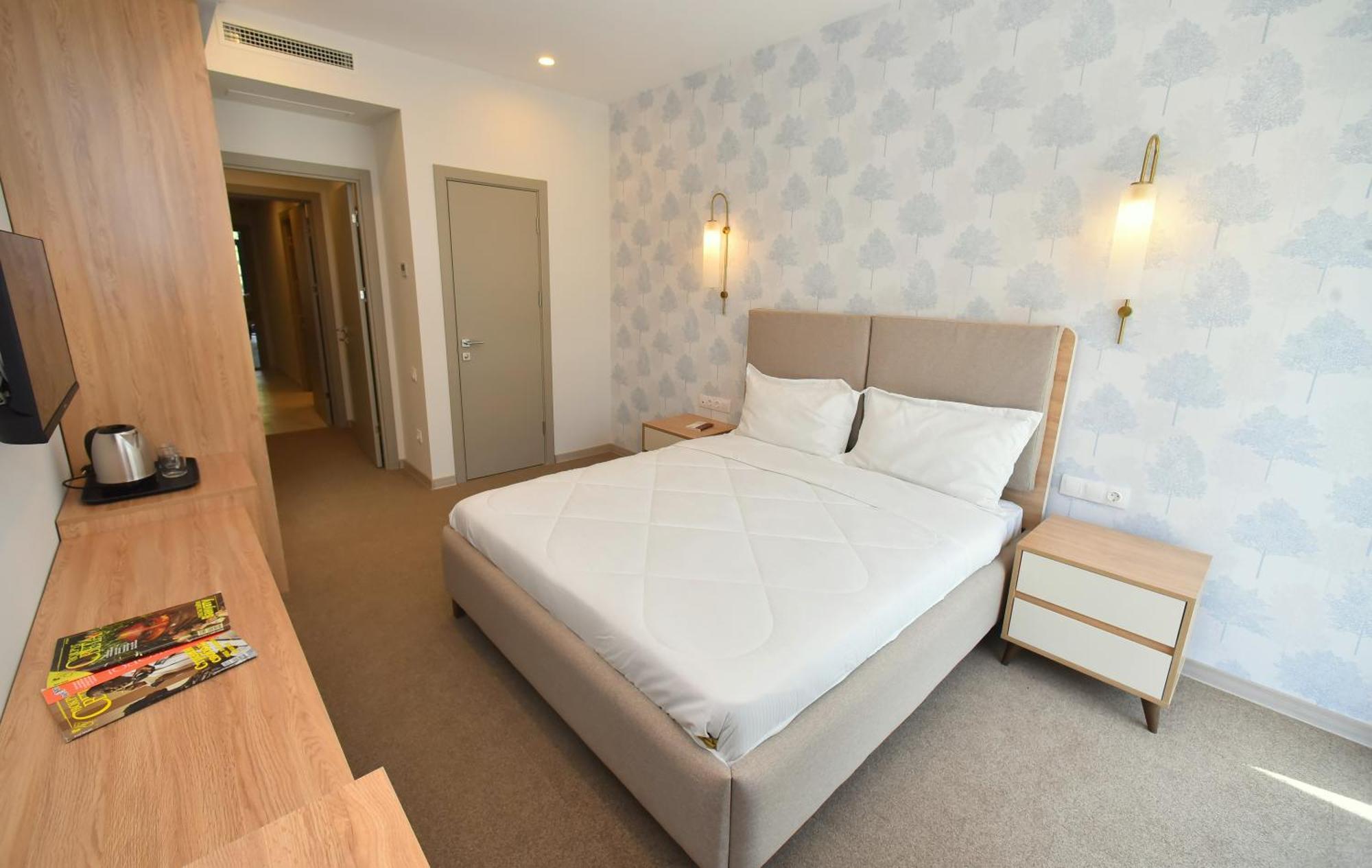 Hotel Avenue 30 Yerevan Bagian luar foto